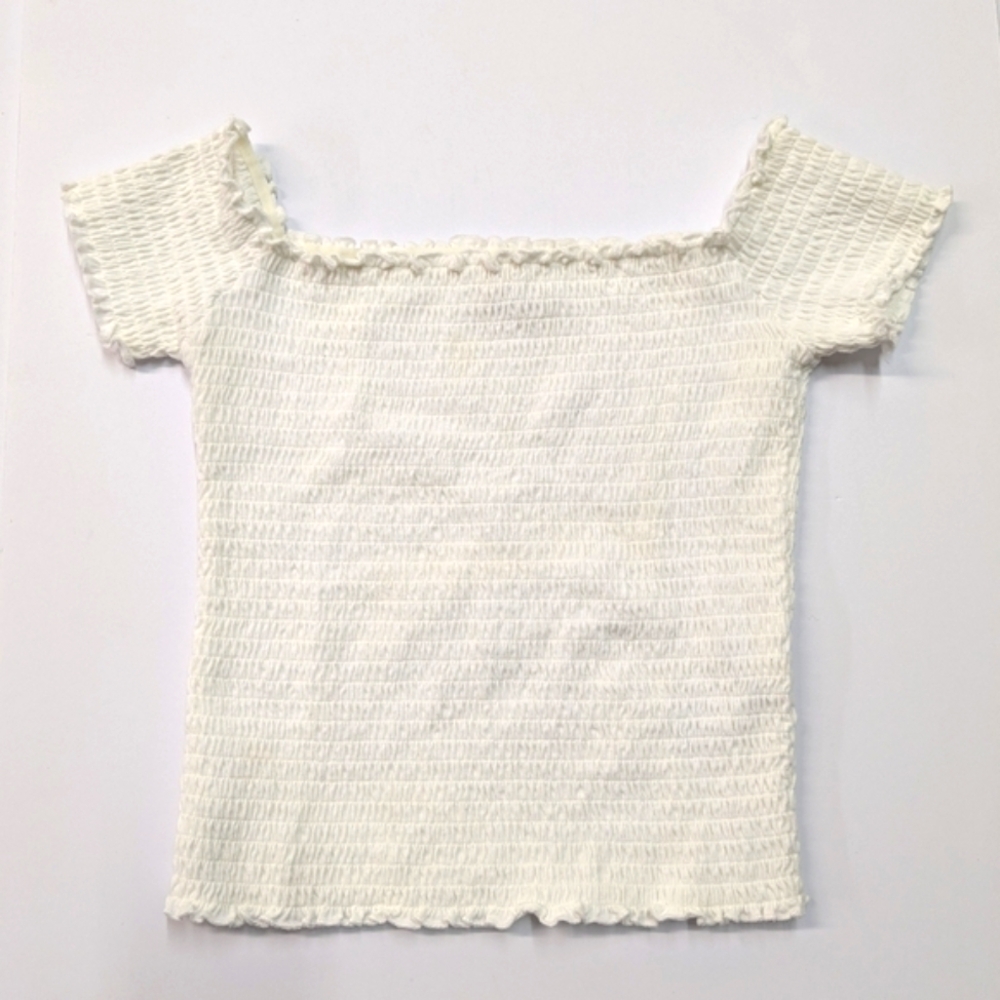 Hollister White Stretchy Ruffle Crop top